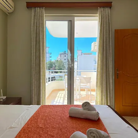 Spacious And 2bedroom With Sea View شقة *